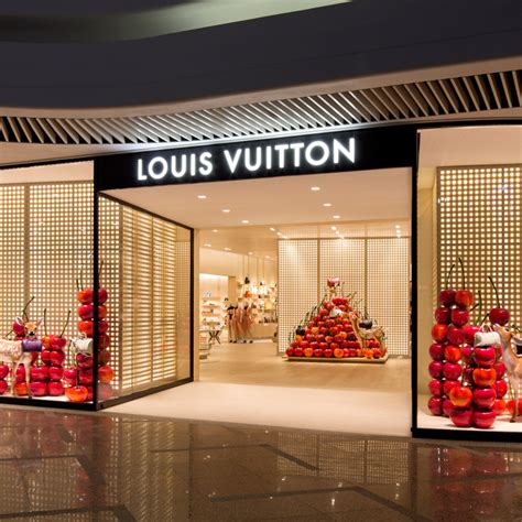 Louis Vuitton hong kong store